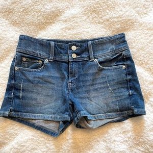 Women's Denim Shorts 28 inches